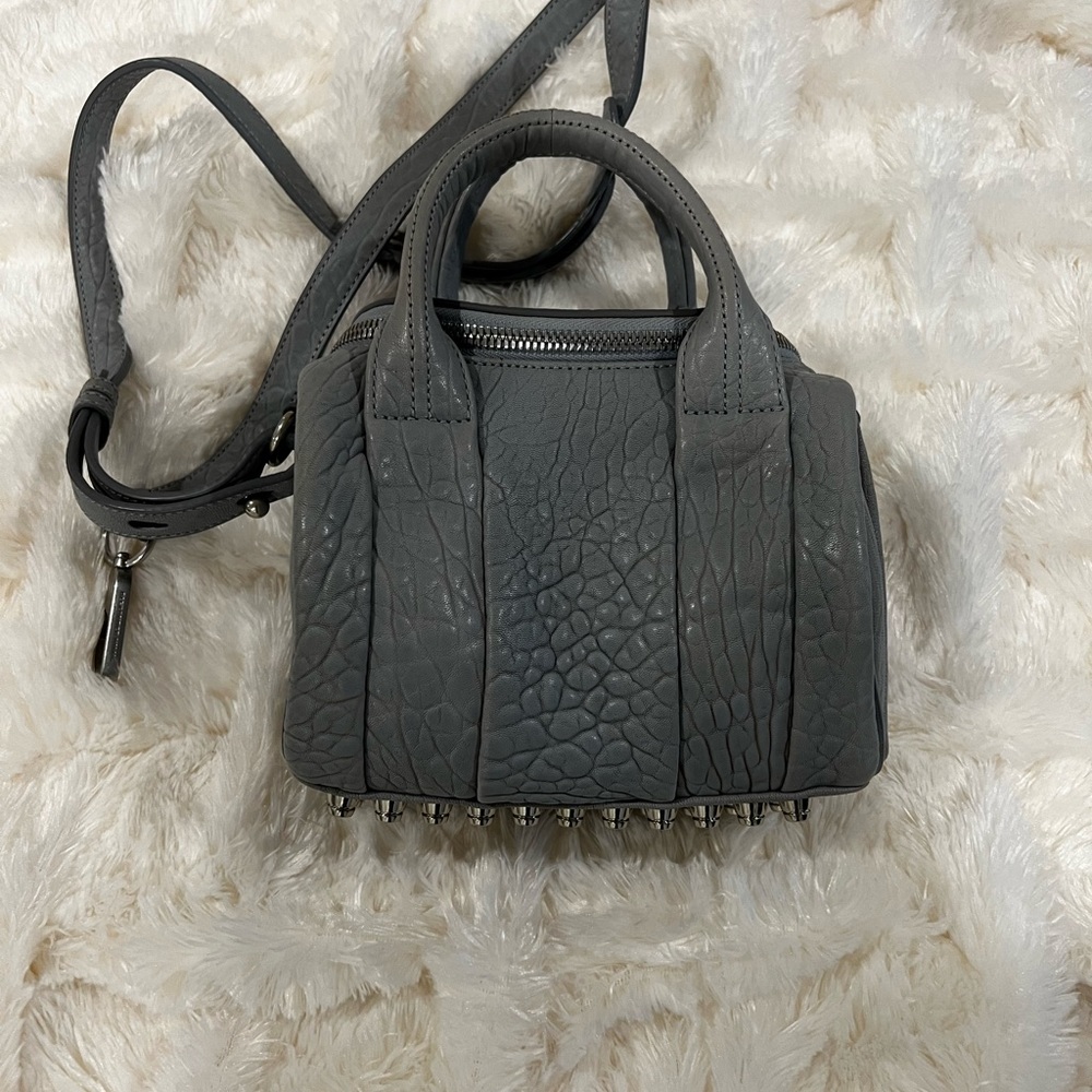 ALEXANDER WANG
Pebbled Lambskin Rockie Oyster